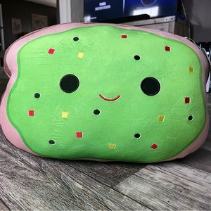 Large (approx 20”) Sinclair Stackable Squishmallow. NWT